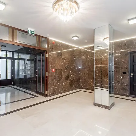 Luxury In The Heart Of * 프라하