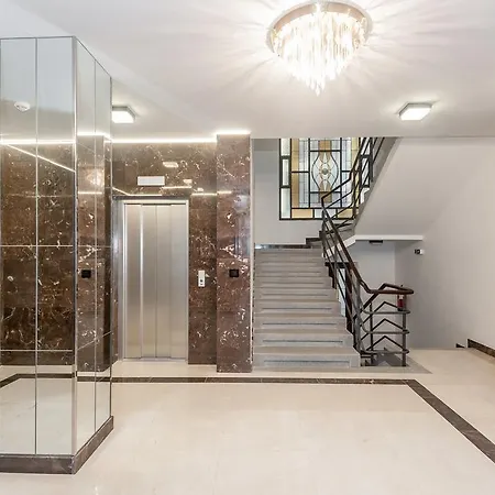 Luxury In The Heart Of * 프라하